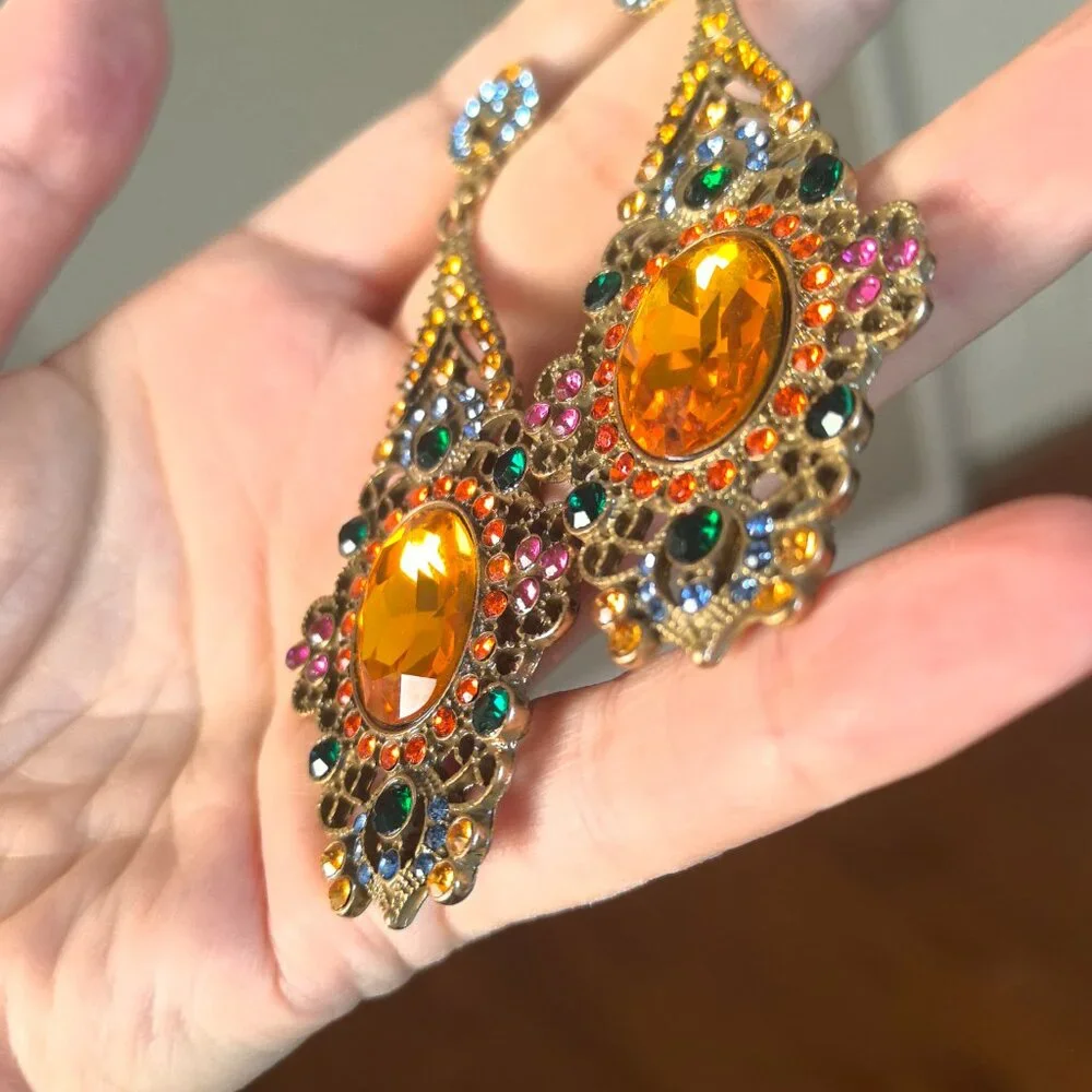 earrings - Picture 5 of 8
